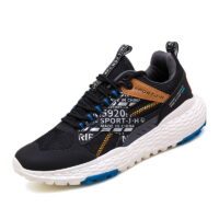 Round Toe Low-cut Flying Knit Men's Shoes - Image 6